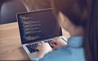 三沙 api php源码,下载的php源码怎么运行呢？